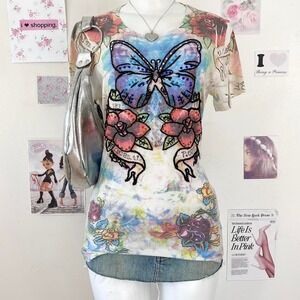 Vintage Y2K White Cyber Graphic Rhinestone Butterfly Tee — McBling / Cyber Y2K
